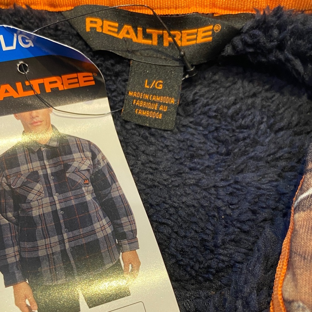 Realtree Blue and Gray Plaid Casual Button Down Shirt - Picture 4 of 13